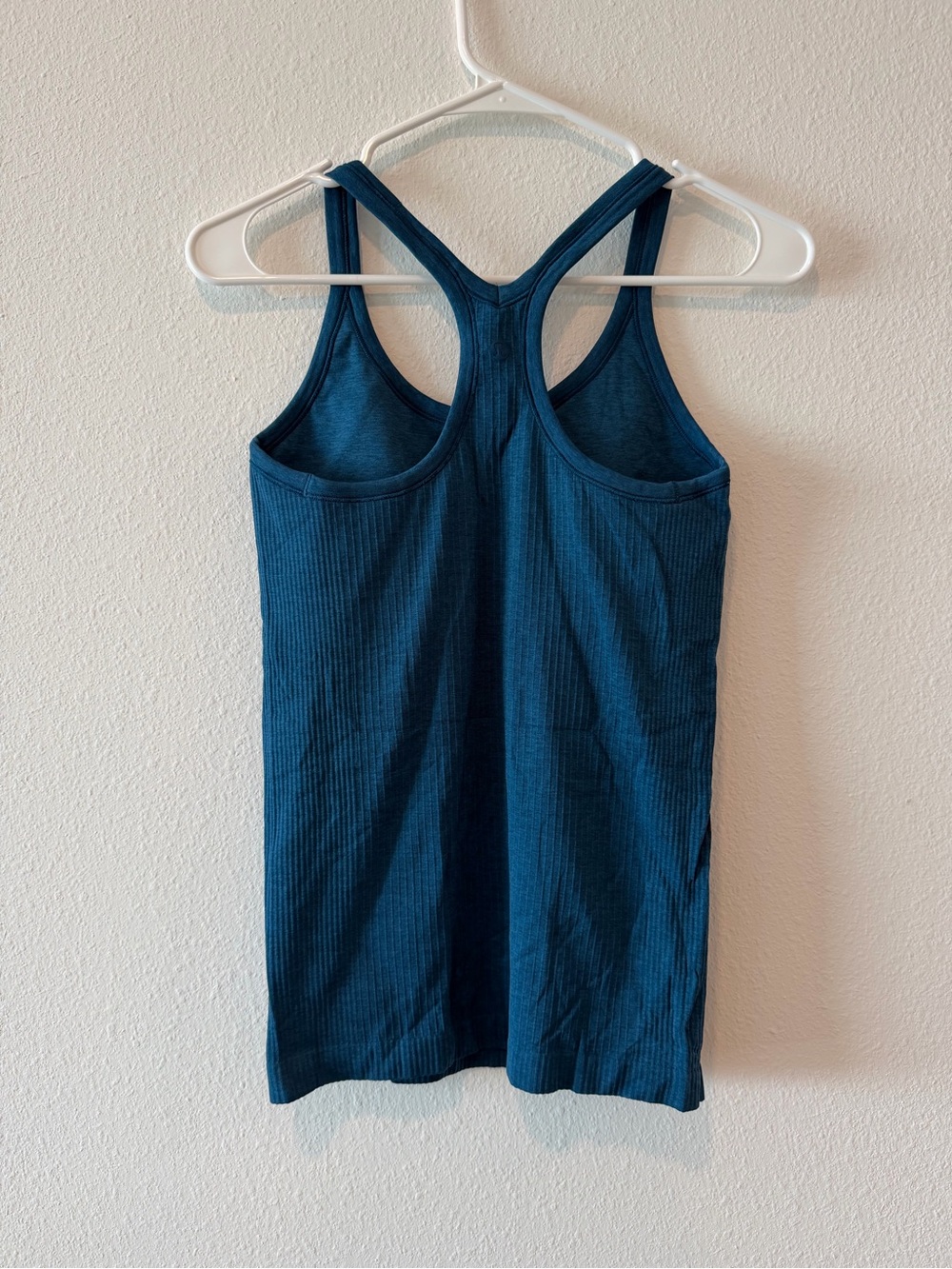 lululemon athletica Ebb to Street Tank Top Deep Teal Ribbed Racerback 6 - Picture 2 of 2